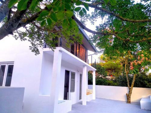 Apartamento Lustica Retreat