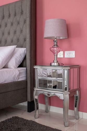 Hostal 100 Boutique Living