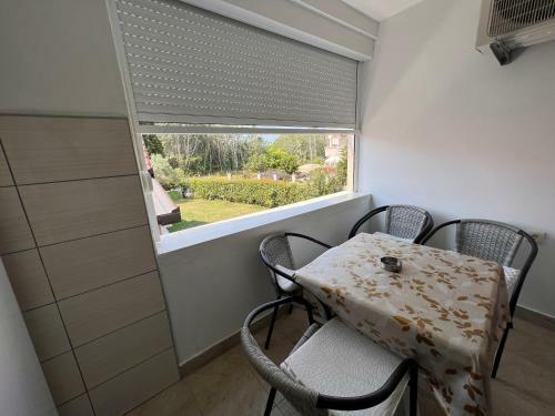 Brona Apartments