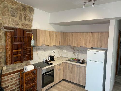 Tm Apartment No 1 - Rustic Style