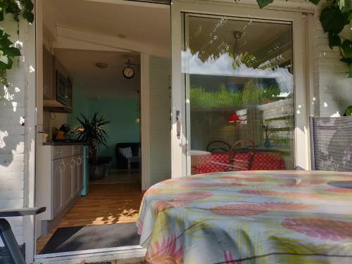 Bungalow Texel Near Beach And City Centre