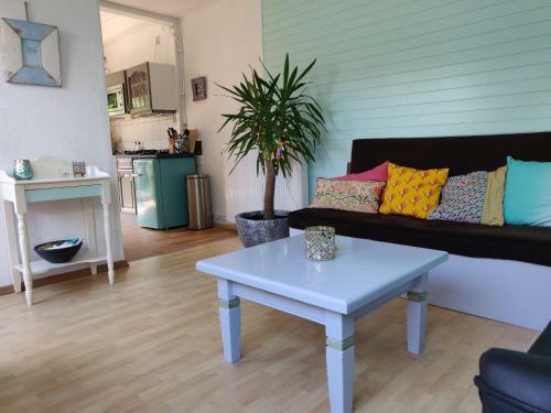Bungalow Texel Near Beach And City Centre