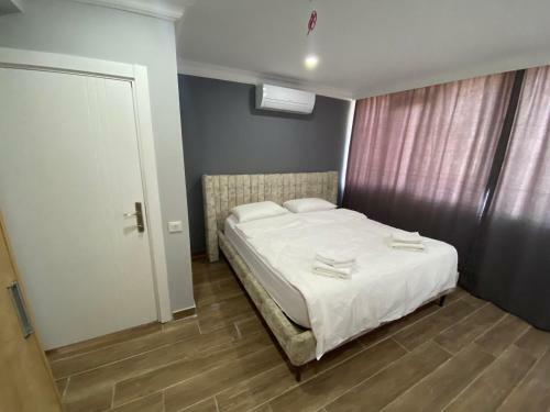 Pomruj Suite Apartment With Jacuzzi, Lara