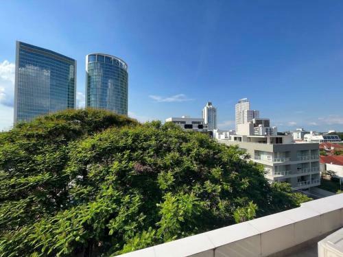 Apartamento Vista Incre�ble Piscina de Lujo Y Balc�n