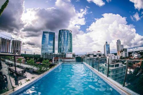 Apartamento Vista Incre�ble Piscina de Lujo Y Balc�n