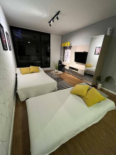 Apartamento Vista Incre�ble Piscina de Lujo Y Balc�n