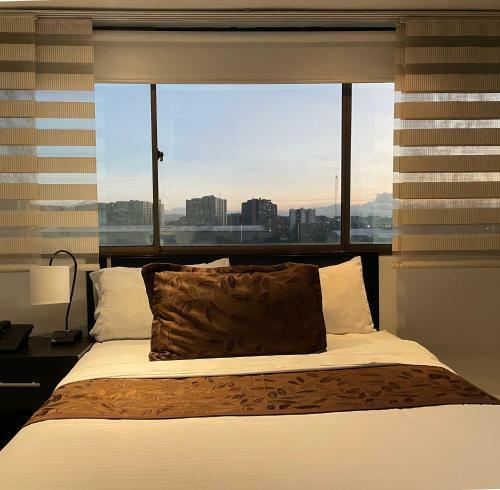 Hotel Travel Gold