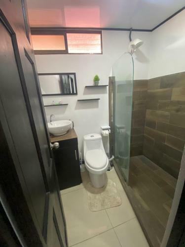 Apartamentos Cielo #3, Airport Juan Santamar�a