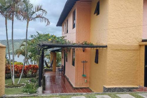 Vientos De Cambio. Alojamiento Lago Calima