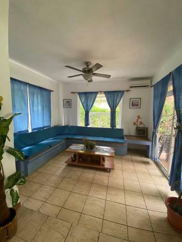 Villa En Puerto San Jose