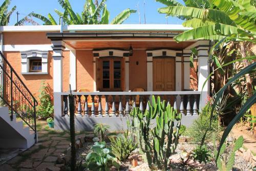 Hostal Meva Guesthouse