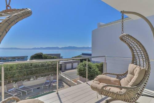 Villa 111 Memories - De Kelders Home With A View