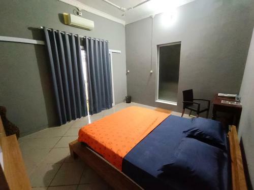 Hotel Homestay Adah