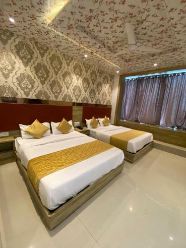 Hotel Bkc Crown - Near Us Embassy