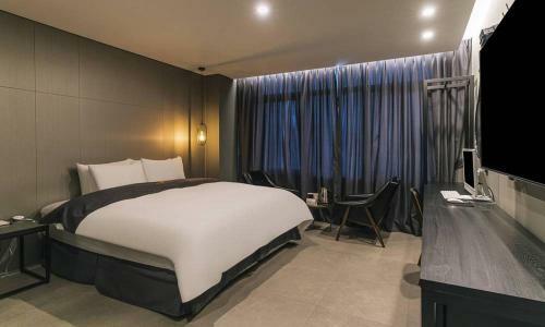Hotel ??? ??