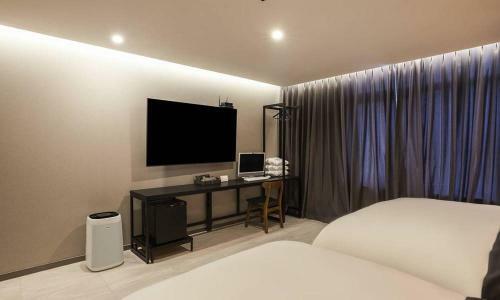 Hotel ??? ??