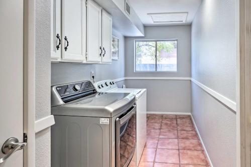 Dog-friendly Scottsdale Home With Private Pool!