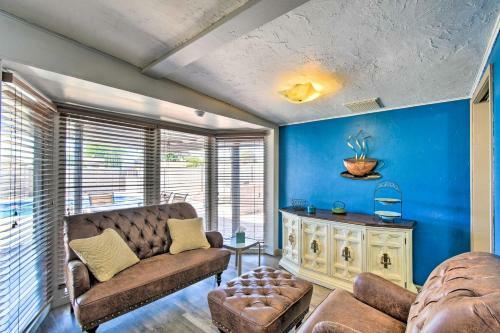 Charming Home Less Than 11 Mi To Downtown Phoenix!