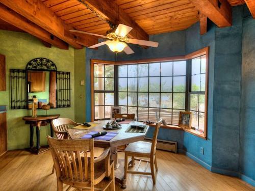 Tucson Natural 5br By Casago