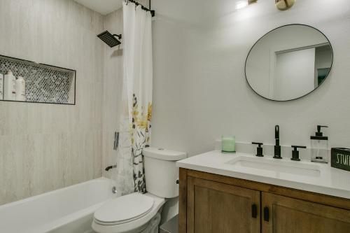 Blissful Zen Close To Old Town Scottsdale.