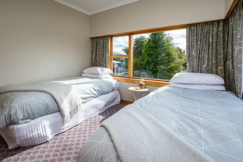 Grand View - Te Anau Holiday Home