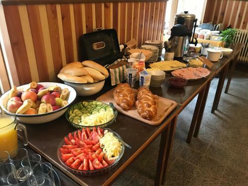 Hostal Nez�mek