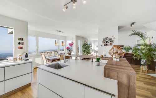Villa Panoramic Summer Dream For Families In Montreux
