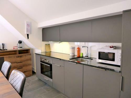 Apartment Henry's Apartment 300