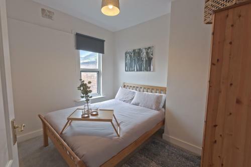 Charming Victorian Home Near Serene Ormeau Park