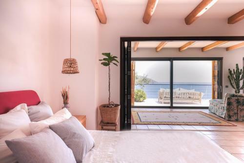 Villa Aiolos: Above The Sea, Within Agios Nikolaos