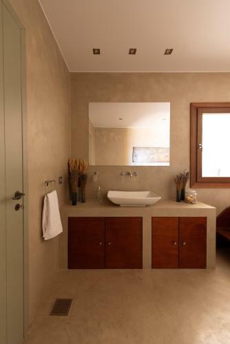 Villa Aiolos: Above The Sea, Within Agios Nikolaos
