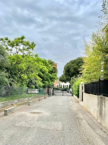 Apartamento Coquet Studio,antibes Proche Du Port