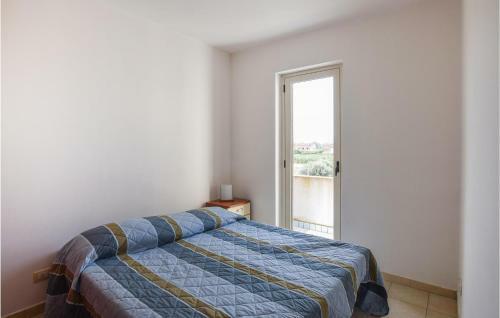 Awesome Apartment In Isca Marina With 2 Bedrooms