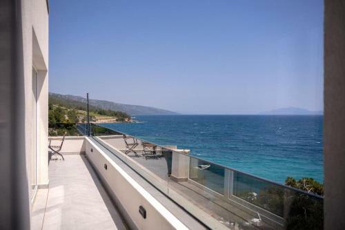 Apartments By The Sea Zavala, Hvar - 19940