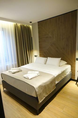 Kristall Apartments Premium