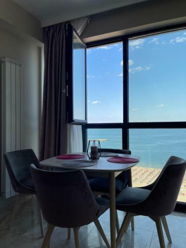 Blue Marina Sea View Apart