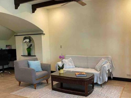 Bright 3 Bedroom Villa In Hacienda Pinilla