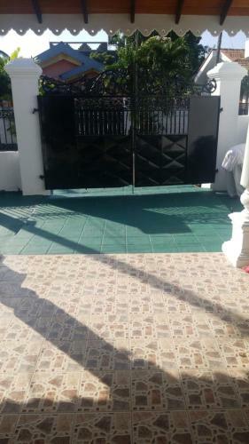 3 Bed 3 Bath Entire Luxury House In Negombo