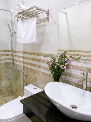 Gold Pig Homestay & Apartment