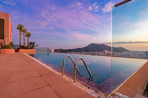 L'amor Boutique Hotel Quy Nh?n