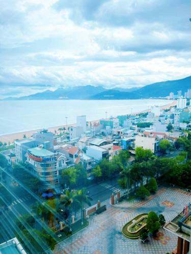 Trips Apartmen & Home Stay Quy Nh?n