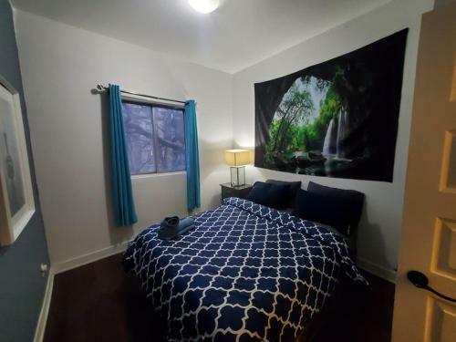Full Kitchen / Metro Atwater / High Speed Internet