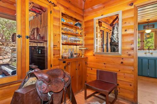 The Historic 1932 Lodge At Big Bear Lake