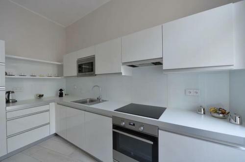Apartamento Art Nouveau 3 Bedroom 2 Bathroom Flat