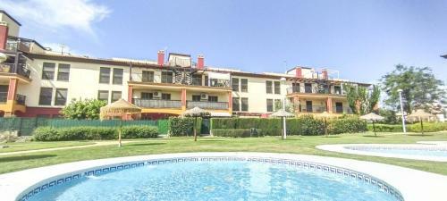 Stunning 2-bed Apartment In Costa Esuri