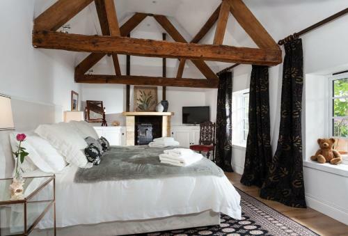 Manor Farm Barn
