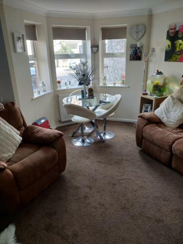 Captivating 1-bed Apartment In Bournemouth