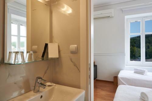Hostal Galaxidaki 1857 Guesthouse