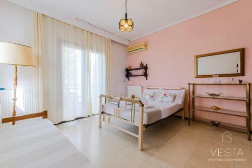 Jasmine 3-bdrm Maisonette, Sea & Pine Tree Views