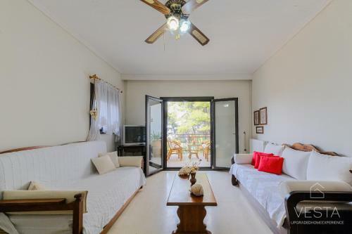 Jasmine 3-bdrm Maisonette, Sea & Pine Tree Views